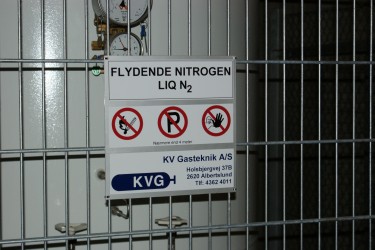 Leverance af flydende Nitrogen til 3.300 L stationær kryotank For både gasformig og flydende aftapning